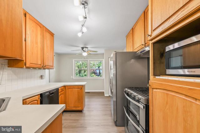 6530 ASHLAWN CT, Springfield, VA 22150