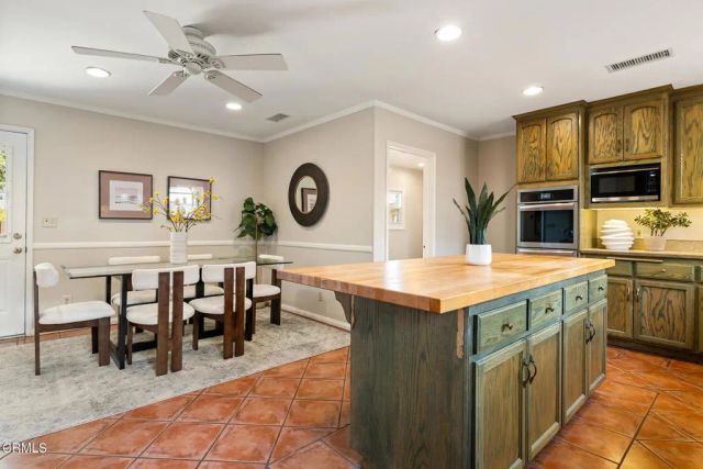 821 Random Lane, Duarte, CA 91010
