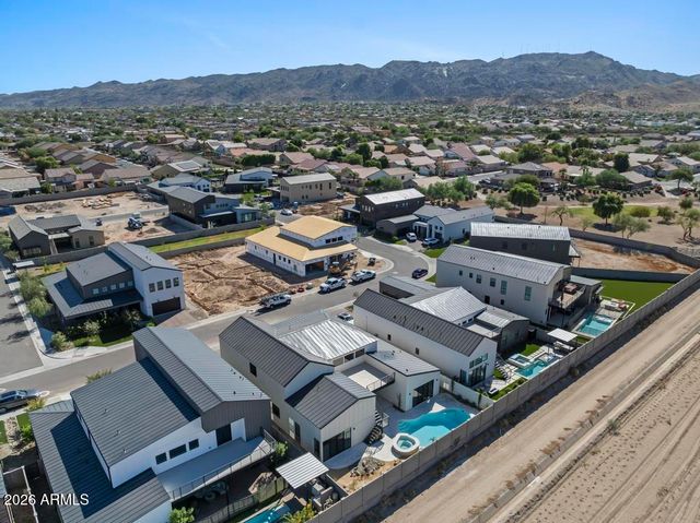 8511 S 9TH Drive 15, Phoenix, AZ 85041