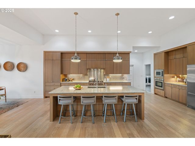 14511 Ne 10TH St, Vancouver, WA 98684