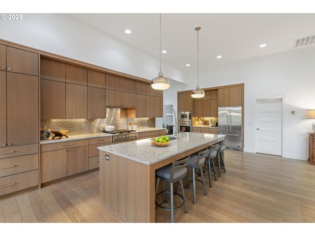 14511 Ne 10TH St, Vancouver, WA 98684