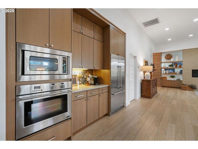 14511 Ne 10TH St, Vancouver, WA 98684