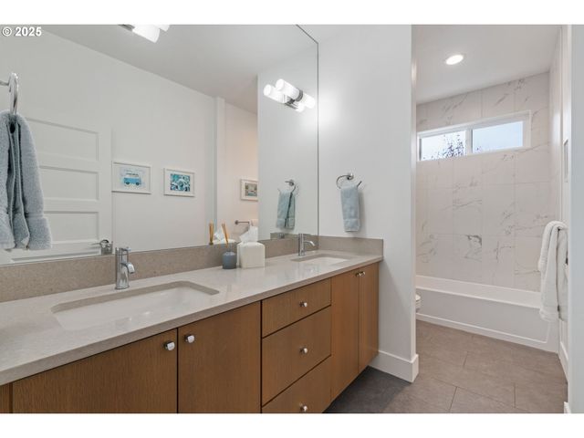 14511 Ne 10TH St, Vancouver, WA 98684