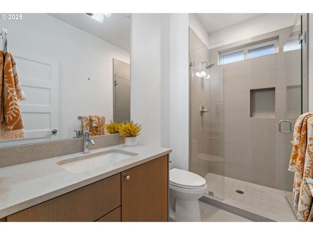 14511 Ne 10TH St, Vancouver, WA 98684