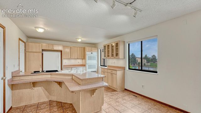 1118 Fontmore Road B, Colorado Springs, CO 80904