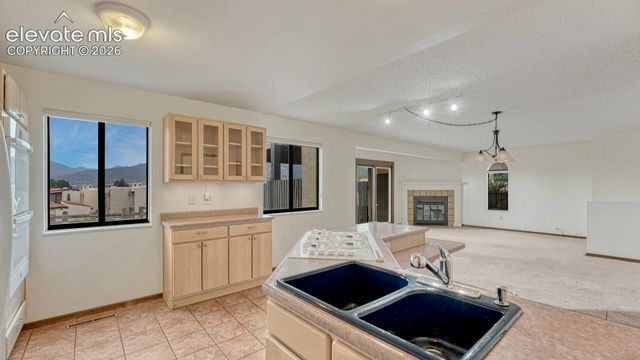 1118 Fontmore Road B, Colorado Springs, CO 80904