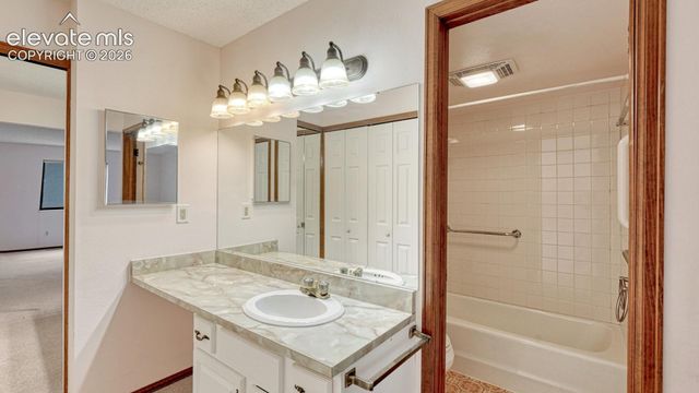 1118 Fontmore Road B, Colorado Springs, CO 80904