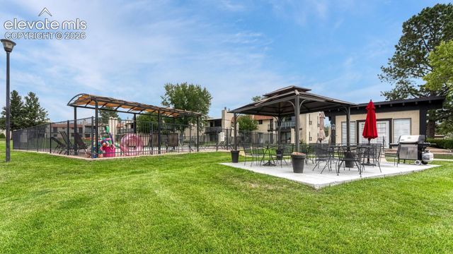 1118 Fontmore Road B, Colorado Springs, CO 80904
