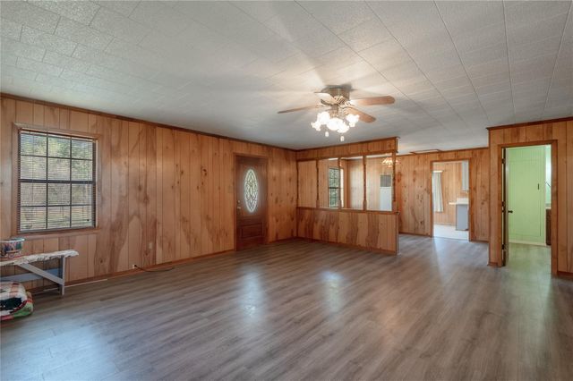 2792 Hwy 287 E, Groveton, TX 75845