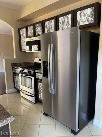 1476 Reef Ridge Court, Las Vegas, NV 89128