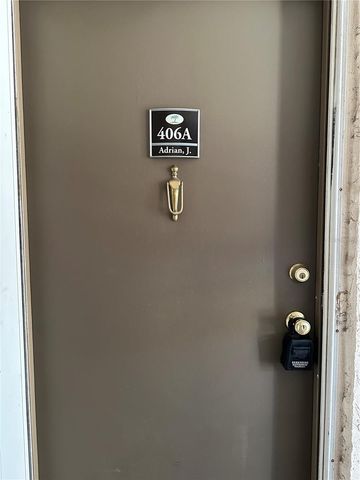 209 NE LINCOLN CIRCLE N 406, St Petersburg, FL 33702