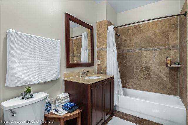 2351 Lakeview Drive 312, Sebring, FL 33870