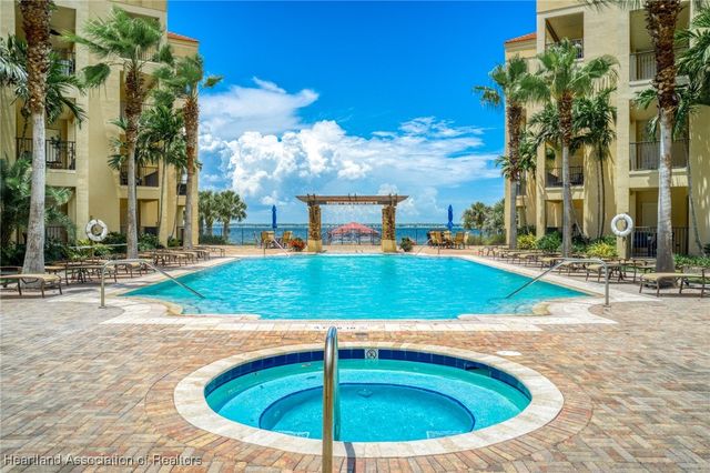 2351 Lakeview Drive 312, Sebring, FL 33870