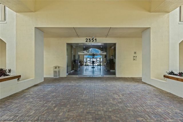 2351 Lakeview Drive 312, Sebring, FL 33870