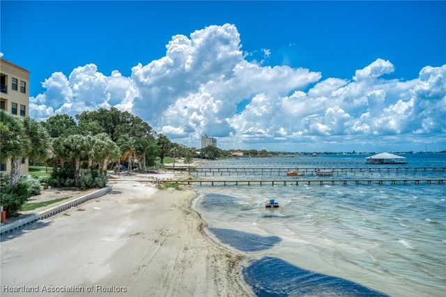 2351 Lakeview Drive 312, Sebring, FL 33870