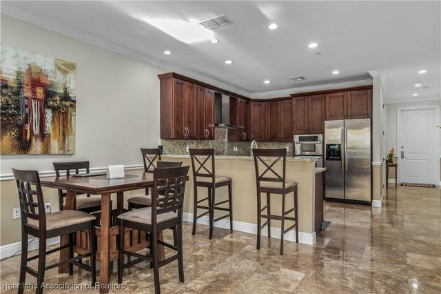 2351 Lakeview Drive 312, Sebring, FL 33870