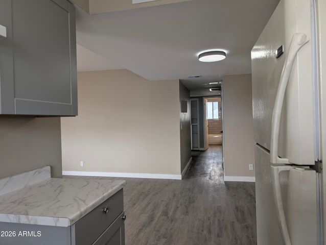 4714 E BELLEVIEW Street, Phoenix, AZ 85008
