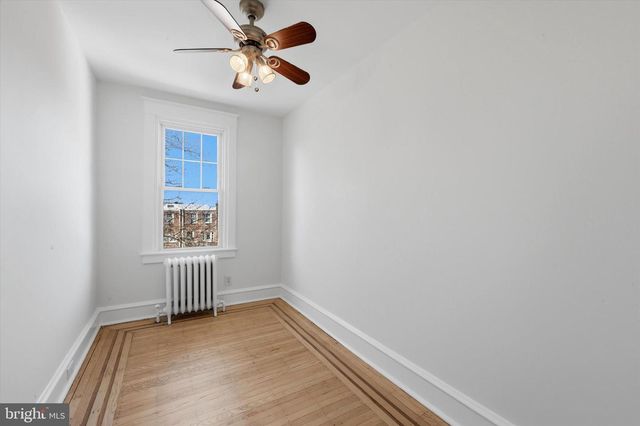 7864 BEVERLY BLVD, Upper Darby, PA 19082