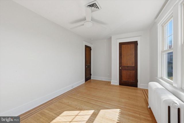 7864 BEVERLY BLVD, Upper Darby, PA 19082