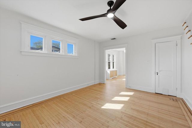 7864 BEVERLY BLVD, Upper Darby, PA 19082