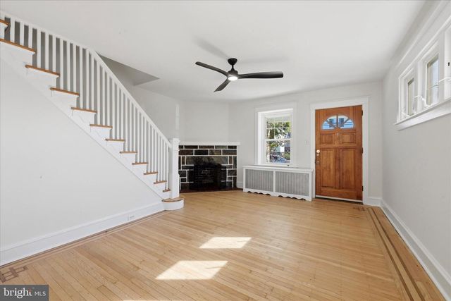 7864 BEVERLY BLVD, Upper Darby, PA 19082