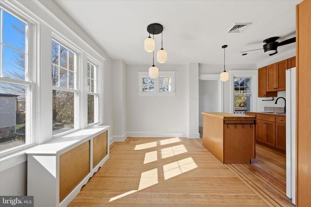 7864 BEVERLY BLVD, Upper Darby, PA 19082