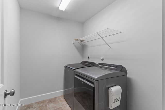 1014 Mccarley Boulevard, Wilmington, NC 28412