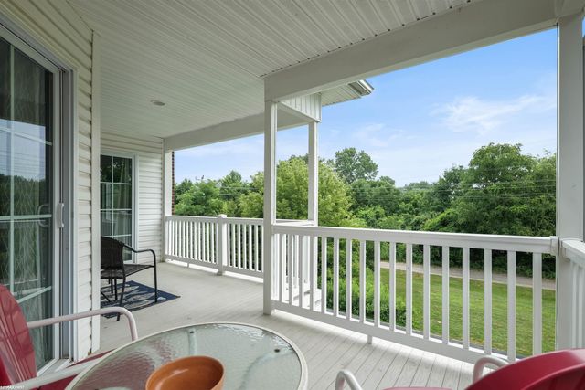 6986 Boulder Pointe Court, Washington Twp, MI 48094