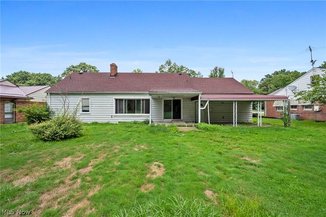 2017 Natona Road, Euclid, OH 44117