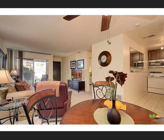 510 N Villa 116, Palm Springs, CA 92262