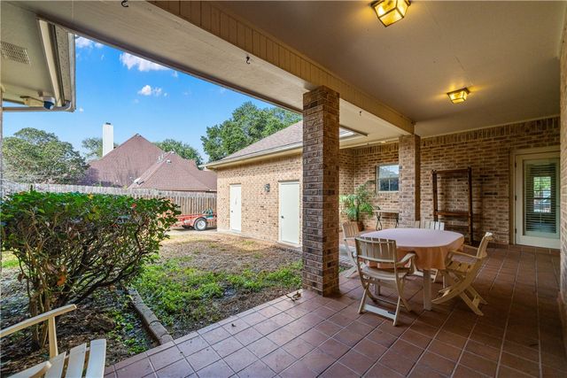 4217 Spring Creek Dr, Corpus Christi, TX 78410