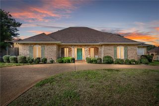 4217 Spring Creek Dr, Corpus Christi, TX 78410