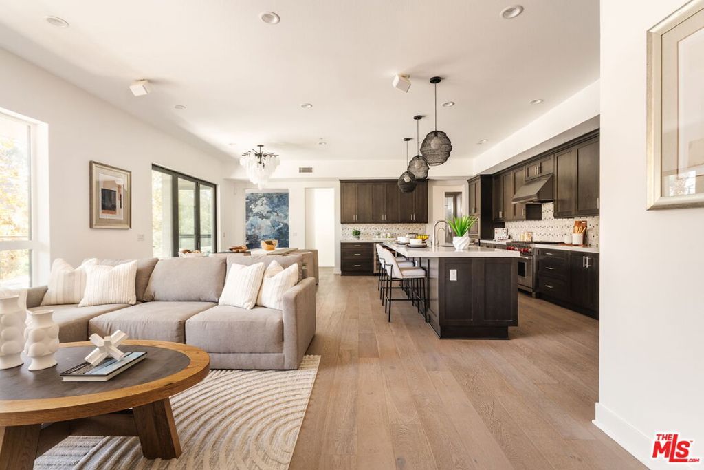 12765 Bluff Creek Drive 1, Los Angeles, CA 90094 — photo 5