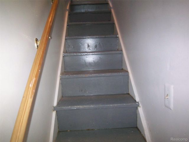 21832 Conners Avenue, Warren, MI 48091