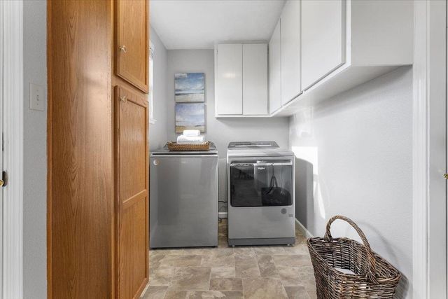 3975 Wilson Ave, Castro Valley, CA 94546