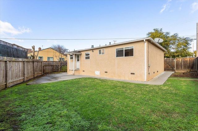 3975 Wilson Ave, Castro Valley, CA 94546