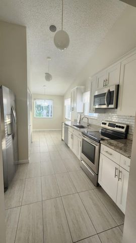 9777 Nickels Boulevard 705, Boynton Beach, FL 33436