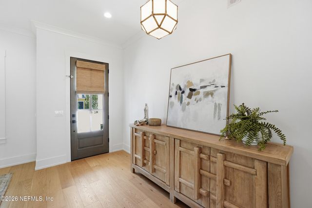 35 JEFFERSON Avenue, Ponte Vedra Beach, FL 32082