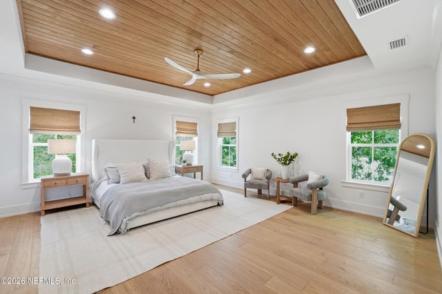 35 JEFFERSON Avenue, Ponte Vedra Beach, FL 32082