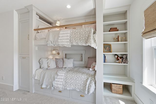 35 JEFFERSON Avenue, Ponte Vedra Beach, FL 32082