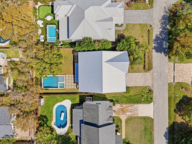 35 JEFFERSON Avenue, Ponte Vedra Beach, FL 32082