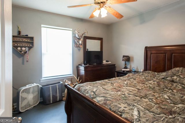 3602 Meadow Lane, Blackshear, GA 31516