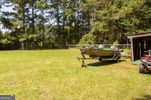 3602 Meadow Lane, Blackshear, GA 31516