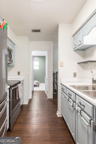 3602 Meadow Lane, Blackshear, GA 31516