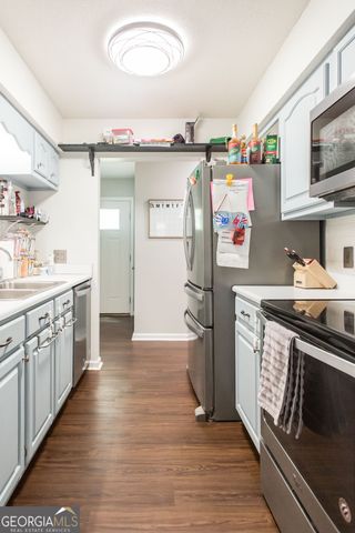 3602 Meadow Lane, Blackshear, GA 31516