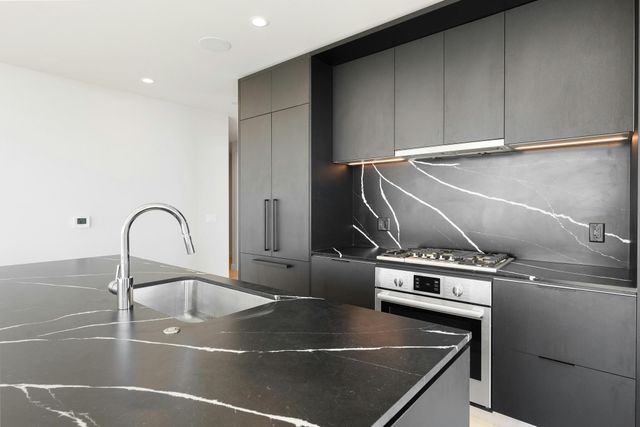 44 East Ave 3010, Austin, TX 78701