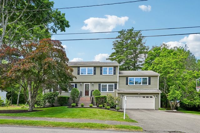 6 Briarwood Dr, Danvers, MA 01923