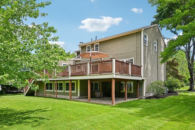 6 Briarwood Dr, Danvers, MA 01923