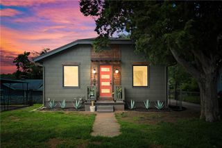 104 N Huttig Avenue, Independence, MO 64053