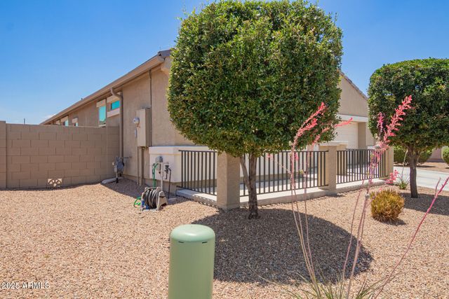 41005 W CRANE Drive, Maricopa, AZ 85138